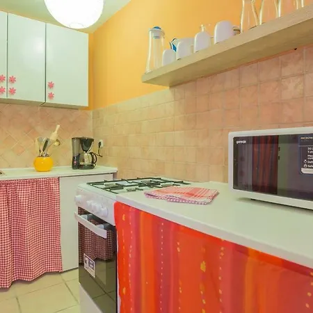 Guest house Apartmants Marijana 61