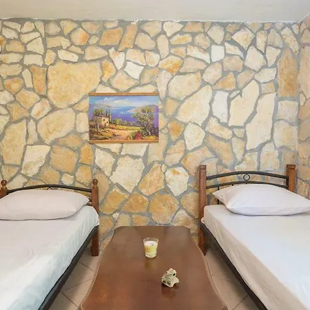 Apartmants Marijana 61 Sukosan